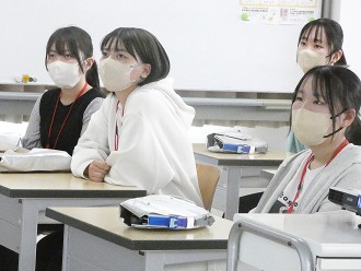 〇P1330935